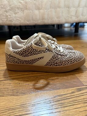 Dolce Vita Women’s Cheetah-Print Beige & Tan Sneakers